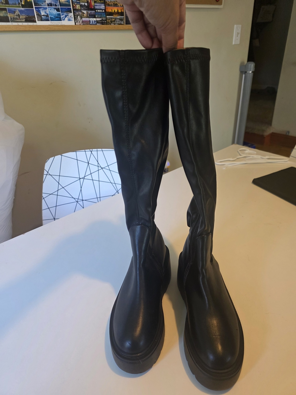 TOP Moda Black Platform Knee-High Boots